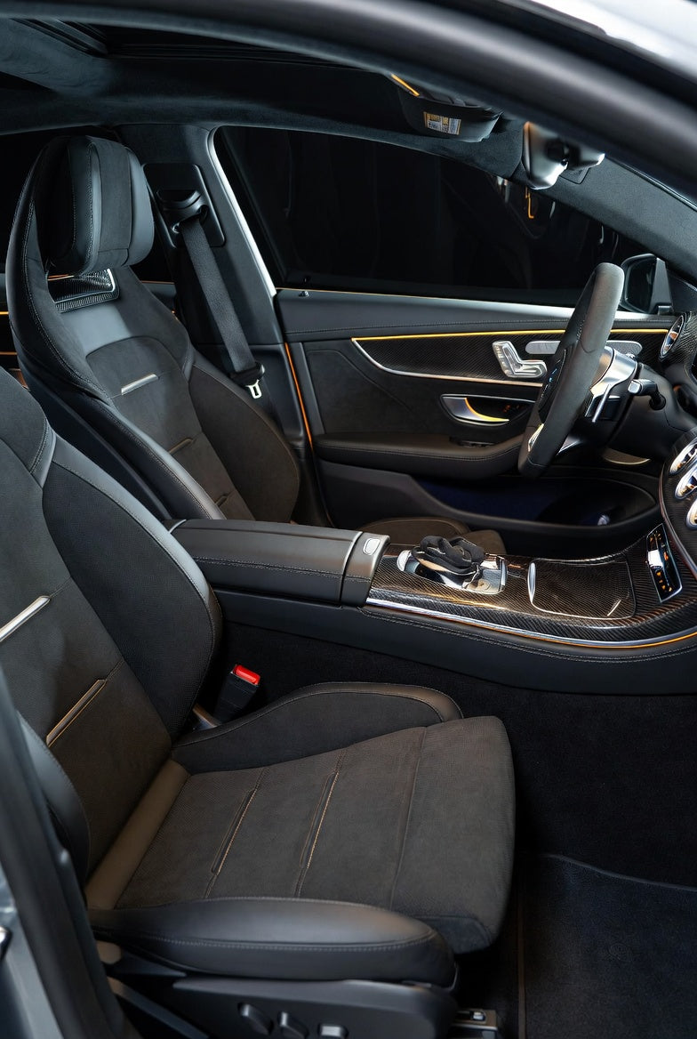 MERCEDES : Ciel de pavillon en Alcantara